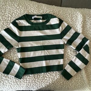 Zara Women’s Green and White Striped Crop Top